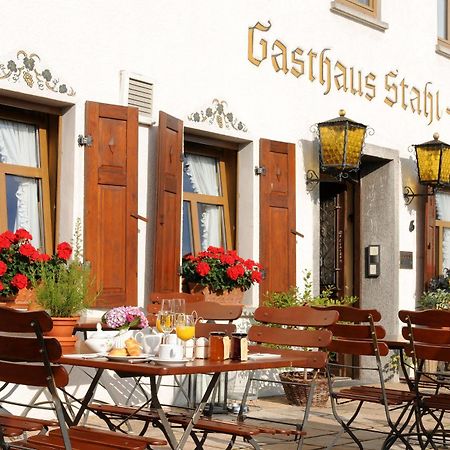 Gasthaus Weingut Stahl Oberwesel Extérieur photo